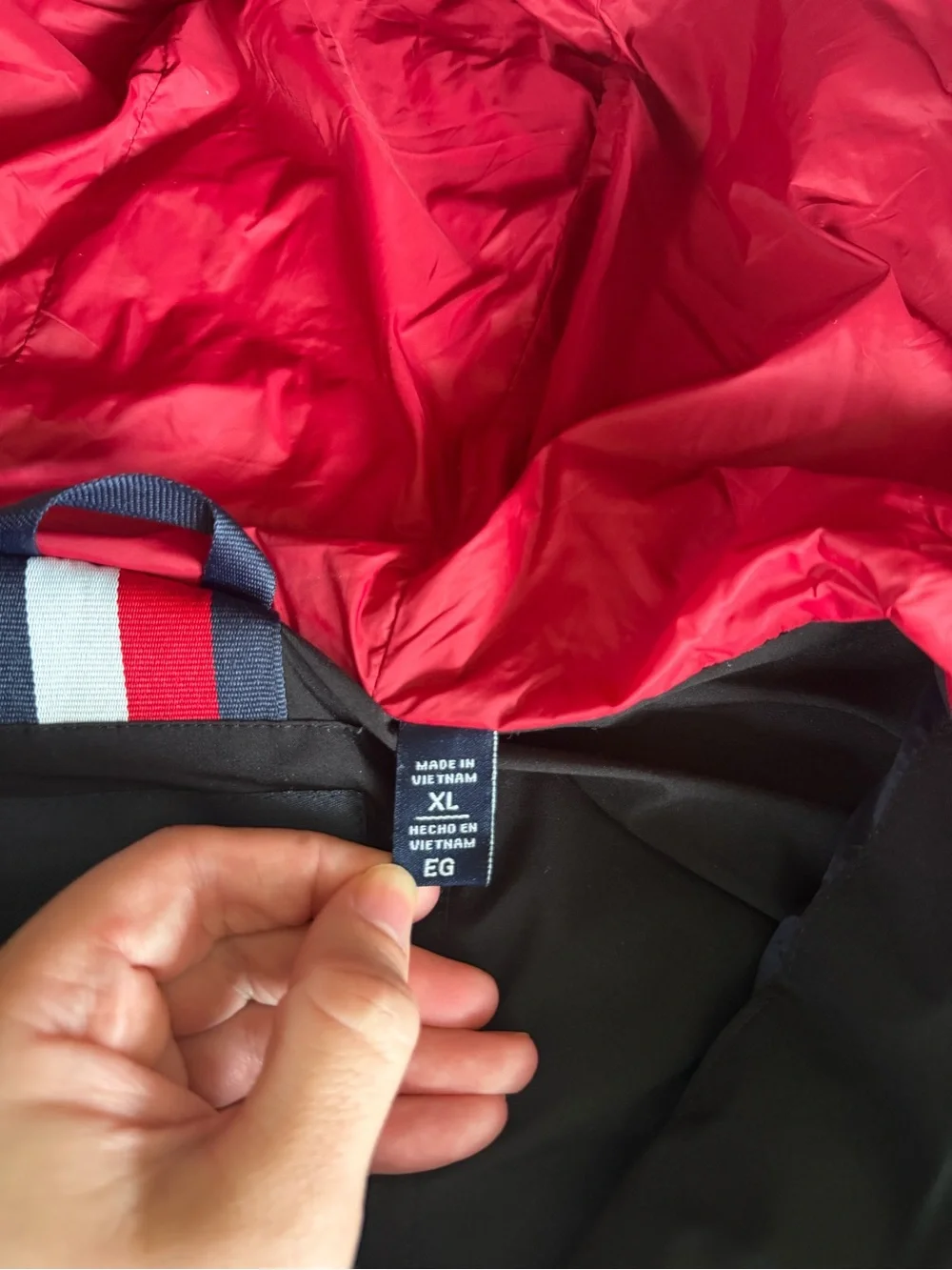 Tommy Hilfiger THFLEX Men’s Hooded Puffer Jacket Full Zip XL Black/Red NWOT